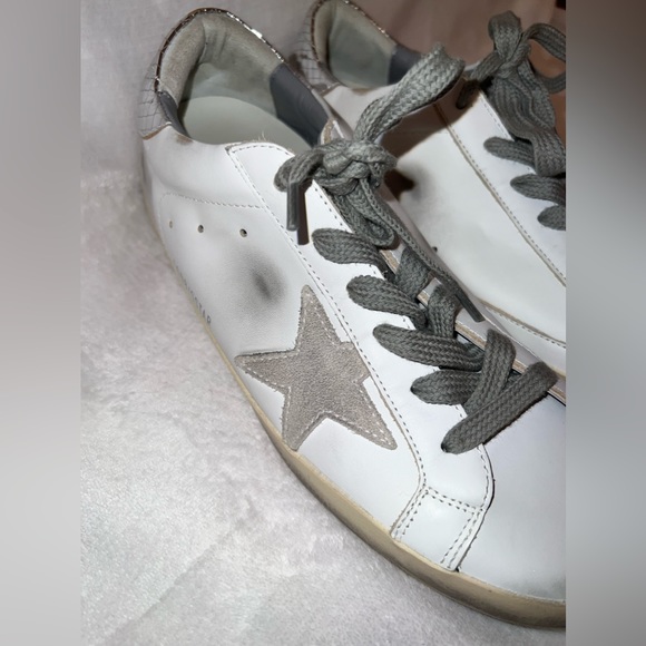 Golden Gooses - Picture 5 of 6